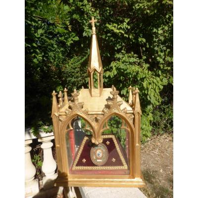 Reliquary Paperolles Neo Gothic Chapel