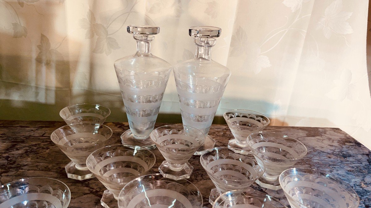  Service de Verres Modèle Quincy de René LALIQUE 45 Pièces 43 verres + 2 Carafes -photo-1