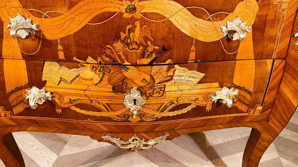 Louis XV Chest Of Drawers, 18th Century-photo-1