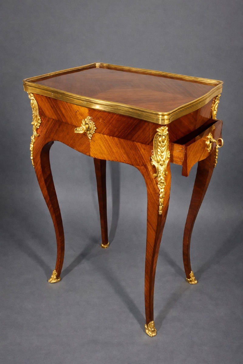 Table De Salon Louis XV , Début XIXe 