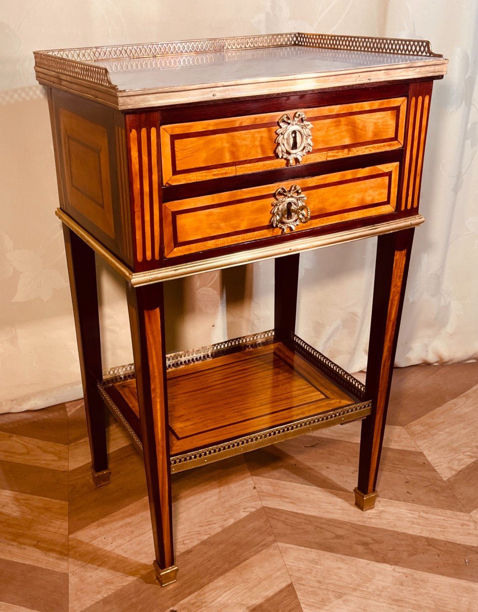 Chiffonnière Estampillée C.C. SAUNIER ( 1735-1807 )    18ème Siècle 