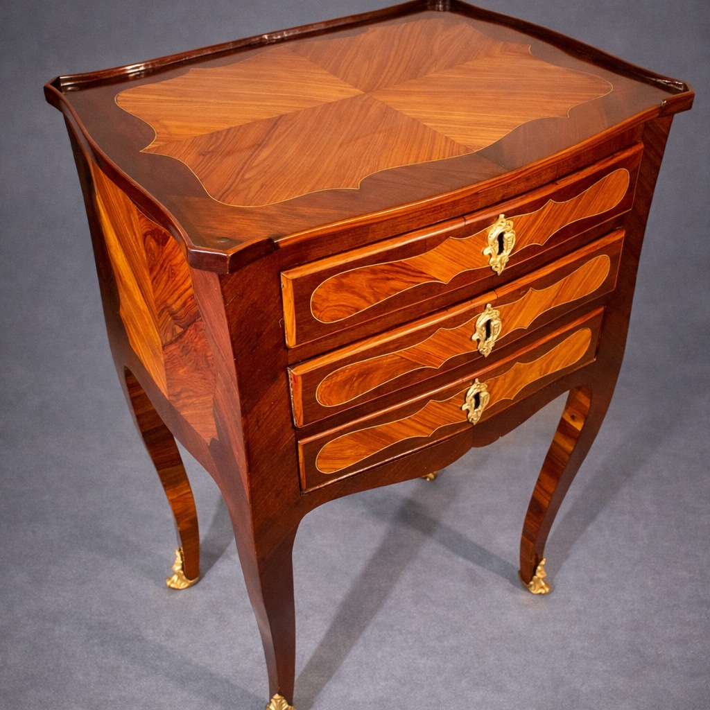 Chiffonnière Estampillée MONTIGNY ( 1734-1800 ) , 18eme 
