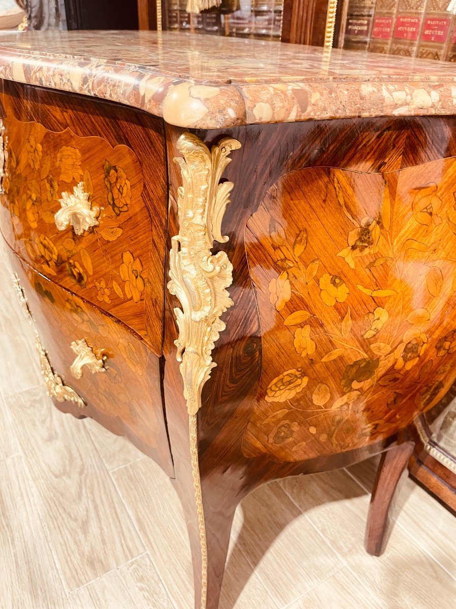 Commode Louis XV , Estampillée Pierre Roussel ( 1723-1782 )-photo-1