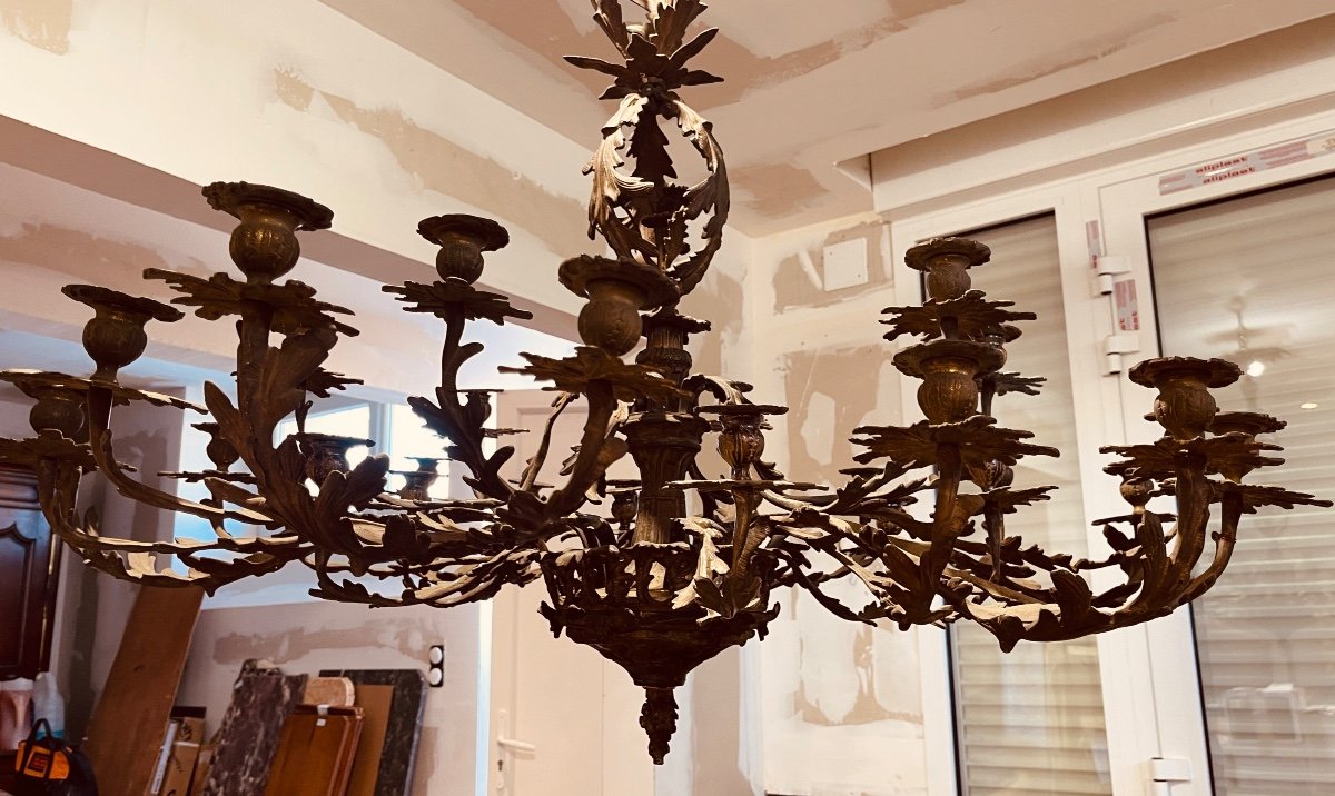 36-light Bronze Castle Chandelier, 19th Century -photo-2