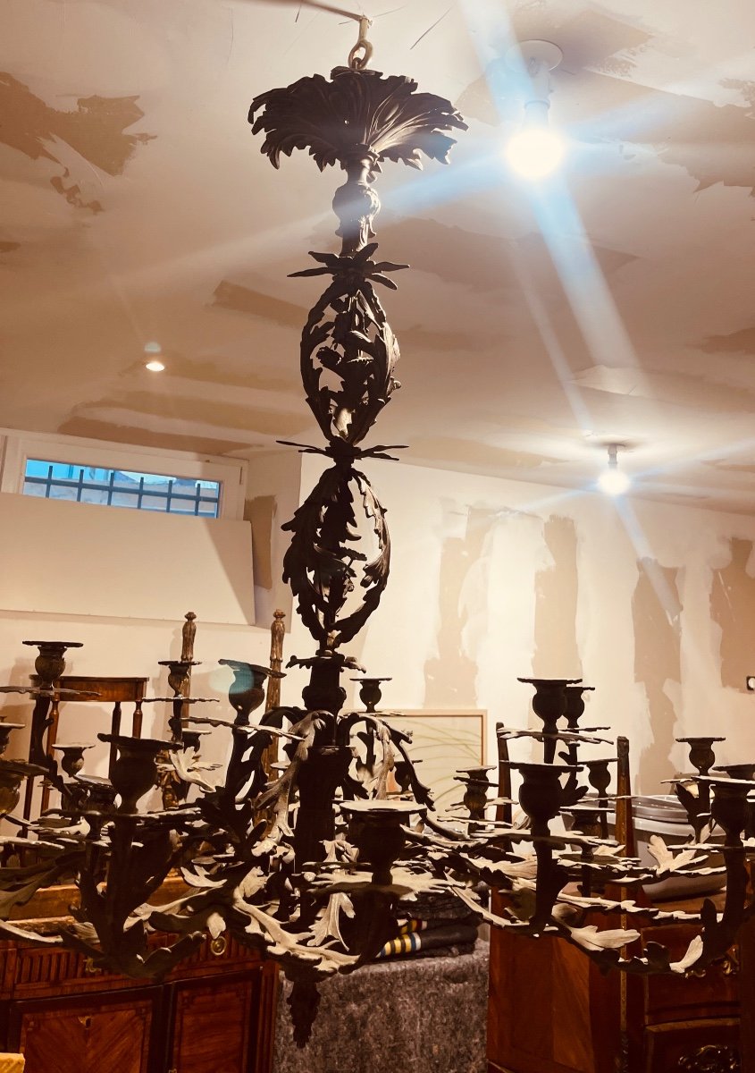 36-light Bronze Castle Chandelier, 19th Century -photo-3