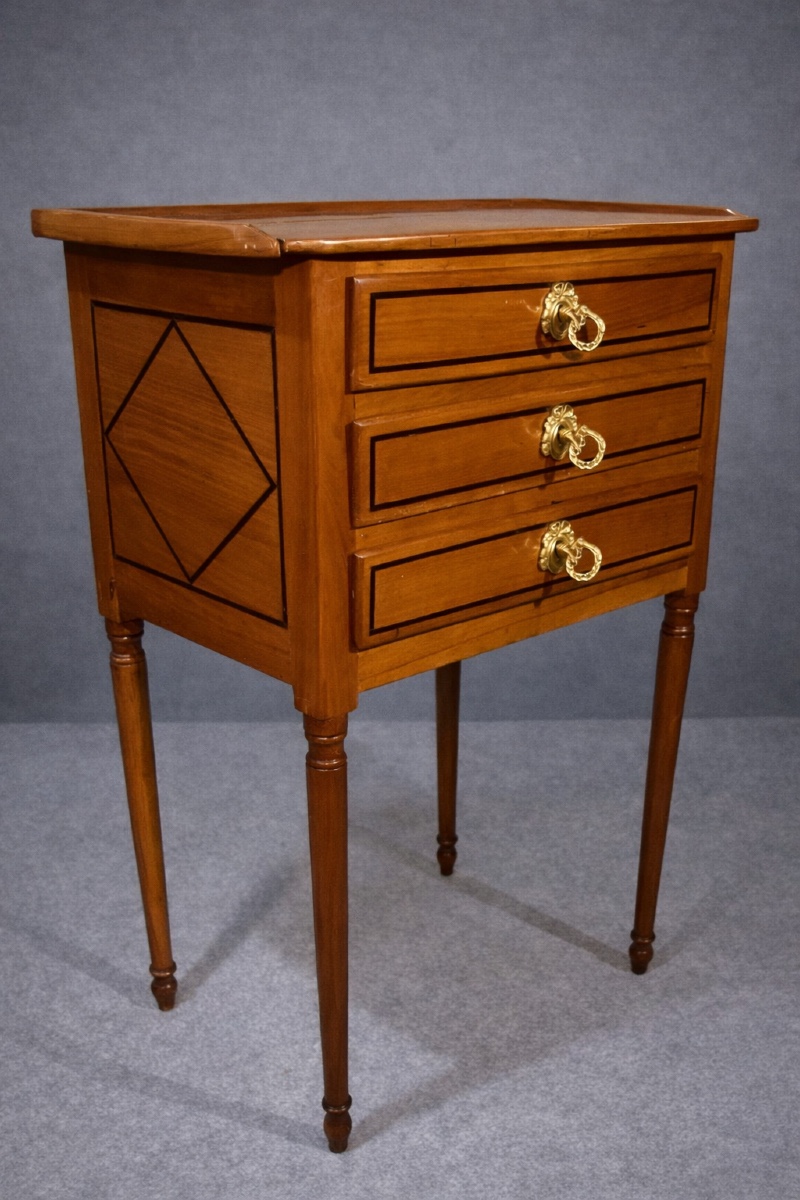 Chiffonnière  Louis 16 , La Fleur Naïve , époque XVIIIe Siècle 