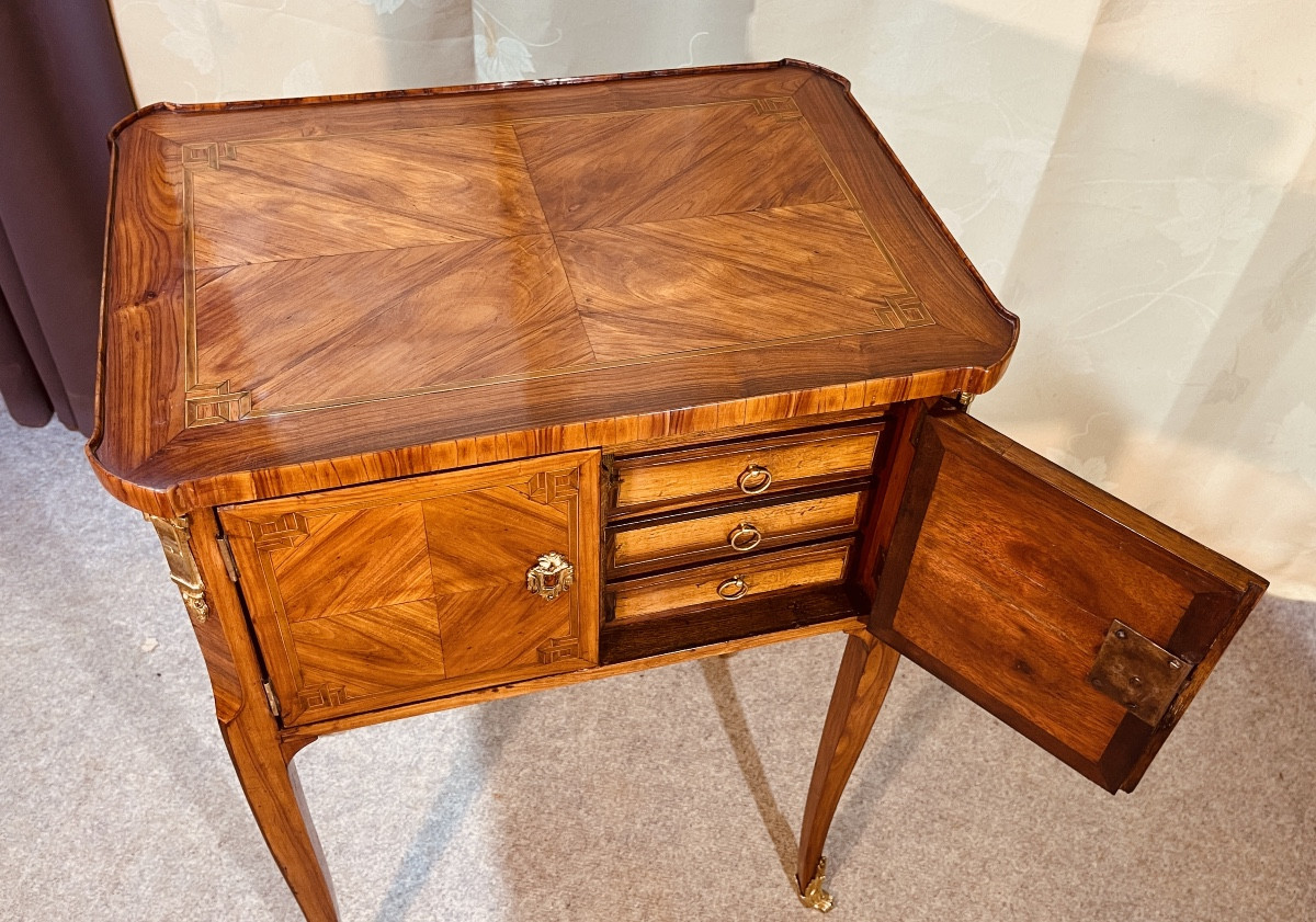 Table Volante Louis 16 , époque XVIIIe Siècle .-photo-4