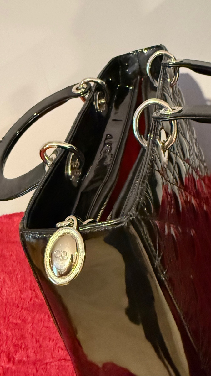 Lady Dior Bag In Black Patent Leather -photo-3