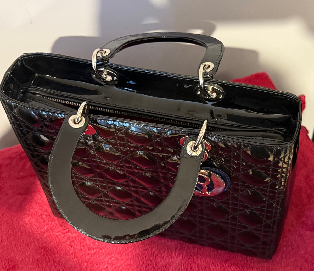 Lady Dior Bag In Black Patent Leather -photo-8