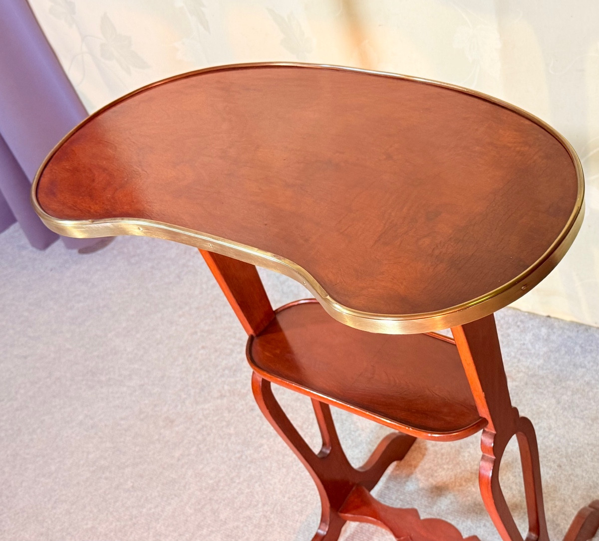 Kidney Table Signed Crystal Staircase (1804-1923) -photo-1