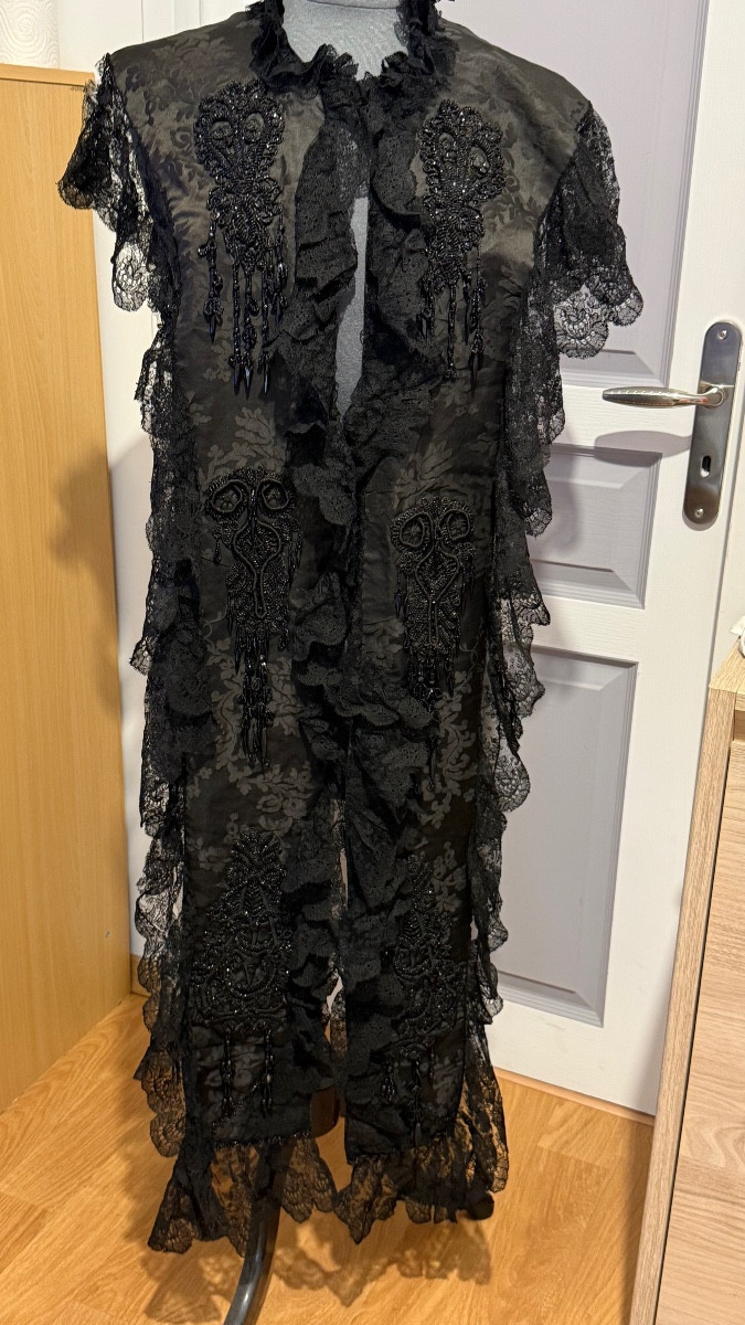 Silk And Jet Pearl Shawl, 19th Century -photo-2