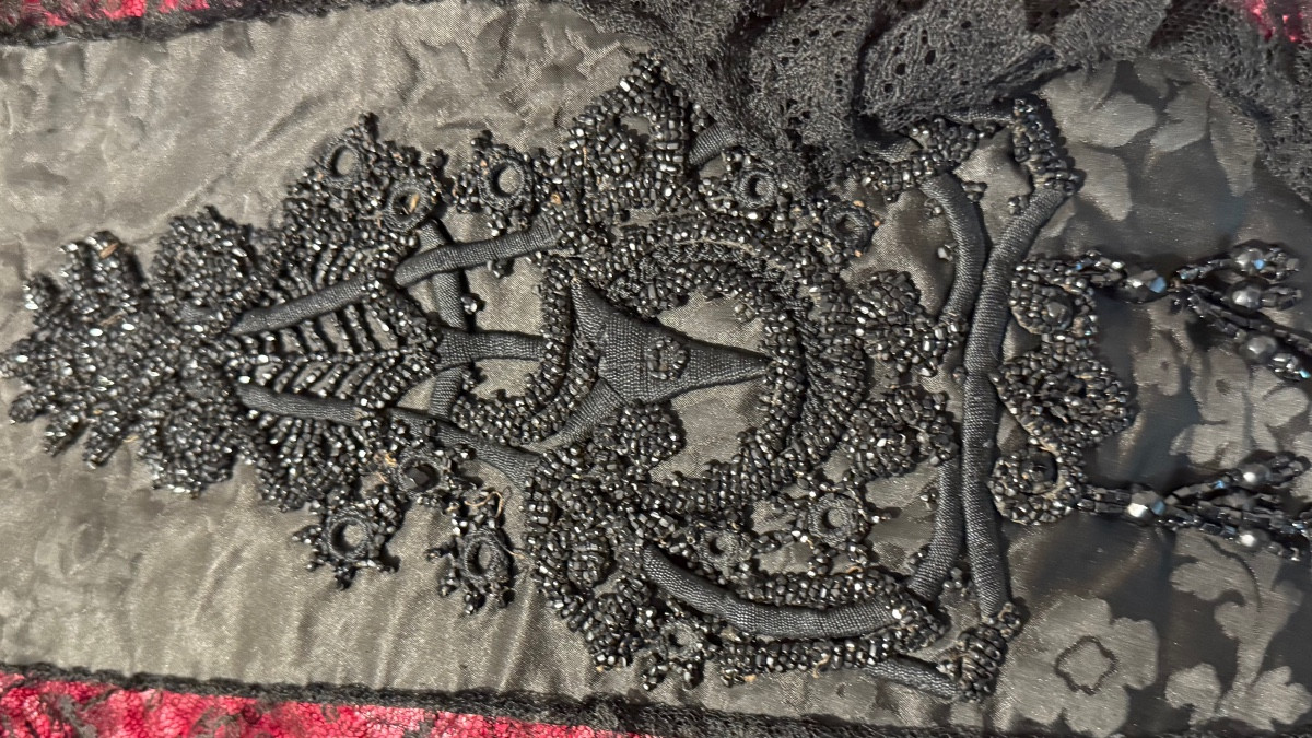 Silk And Jet Pearl Shawl, 19th Century -photo-8