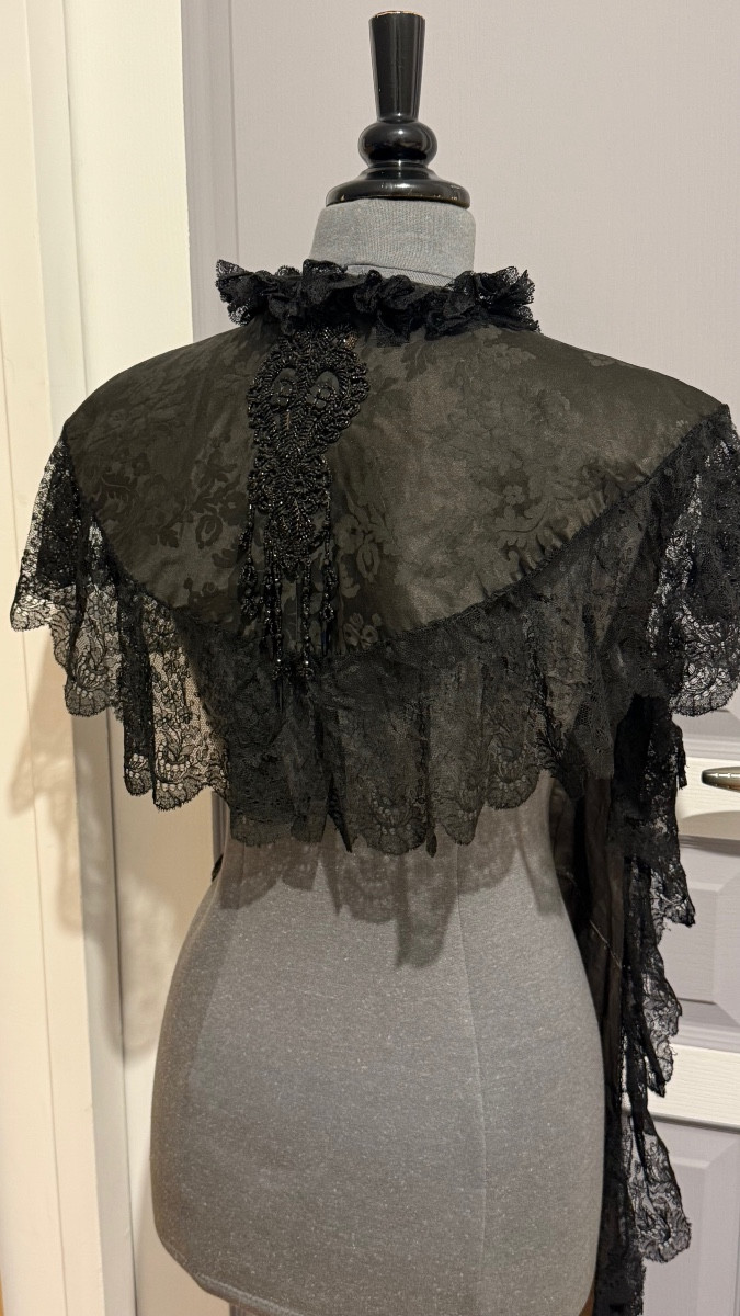 Silk And Jet Pearl Shawl, 19th Century 
