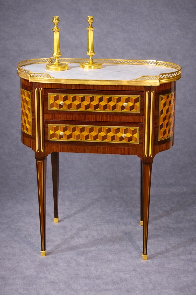 Louis XVI Chest Of Drawers, 19th Century 