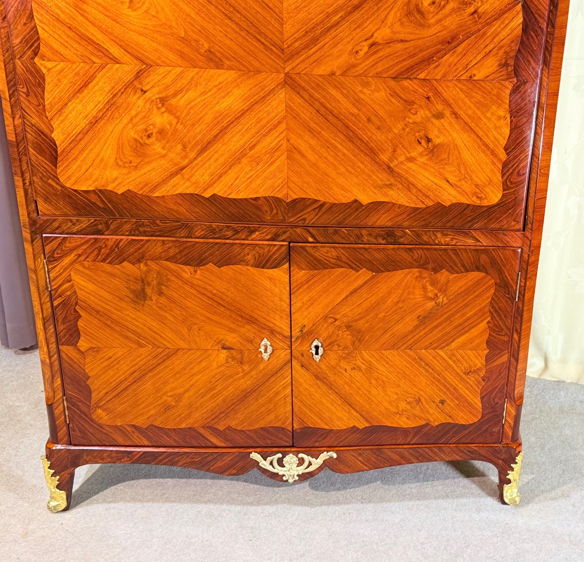 Secrétaire Louis XV Estampillé Léonard BOUDIN , XVIIIe Siècle -photo-1