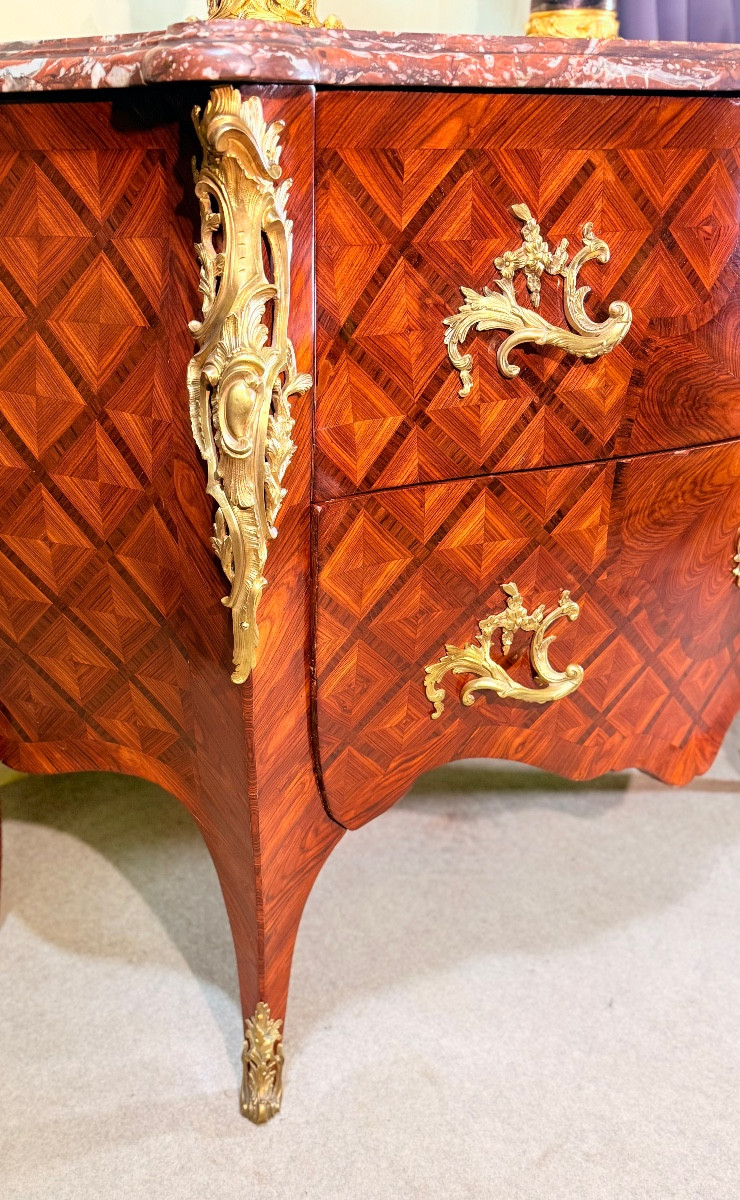 Louis XV Curved Chest Of Drawers, 18th Century -photo-5