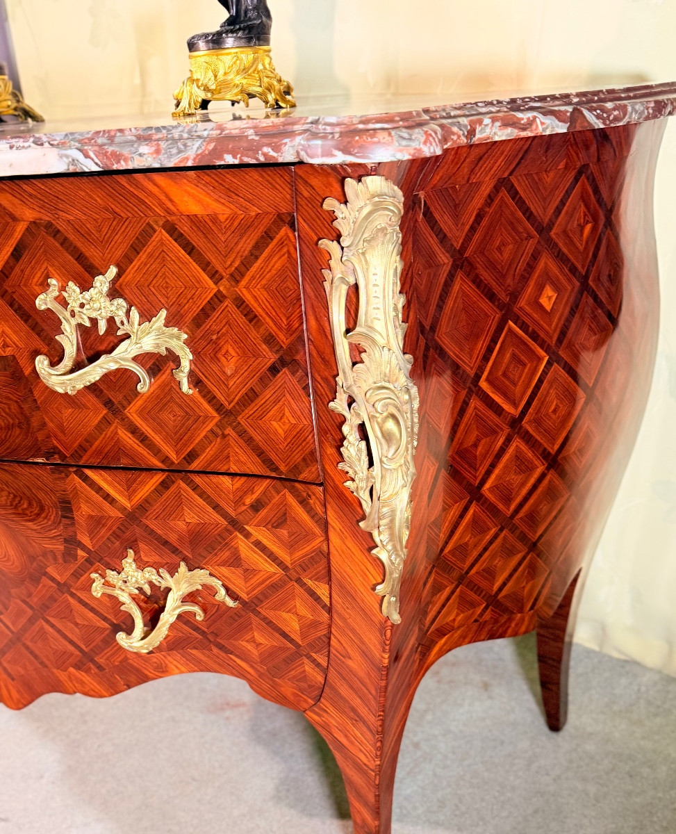 Louis XV Curved Chest Of Drawers, 18th Century -photo-7