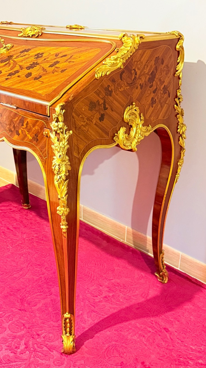 Remise de 20 \\%. : Bernard  VAN RIESEN BURGH(BVRB) (1700-1760), Attribué à Bureau de Pente -photo-2