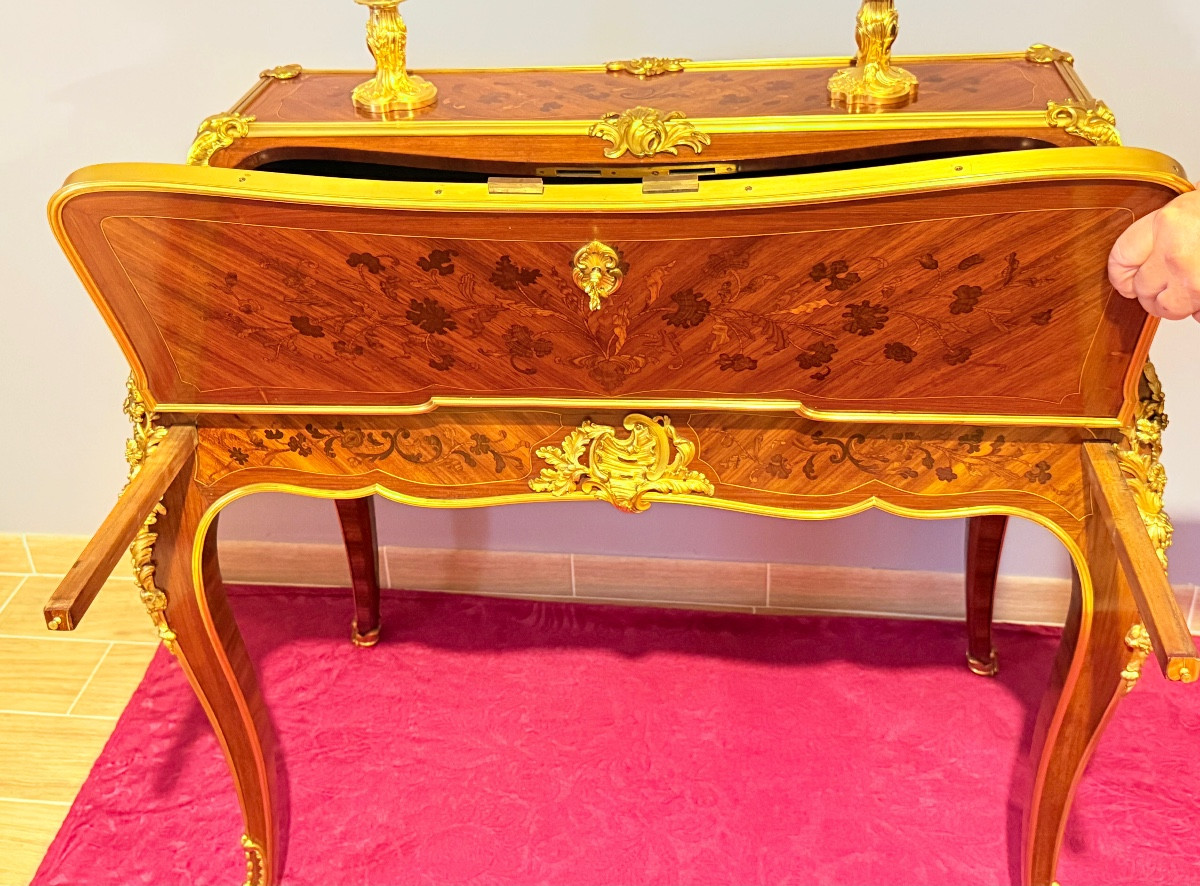 Remise de 20 \\%. : Bernard  VAN RIESEN BURGH(BVRB) (1700-1760), Attribué à Bureau de Pente -photo-1