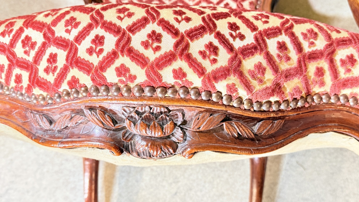 Suite de 4 Fauteuils Lyonnais , Époque Louis XV , XVIIIe Siècle -photo-1