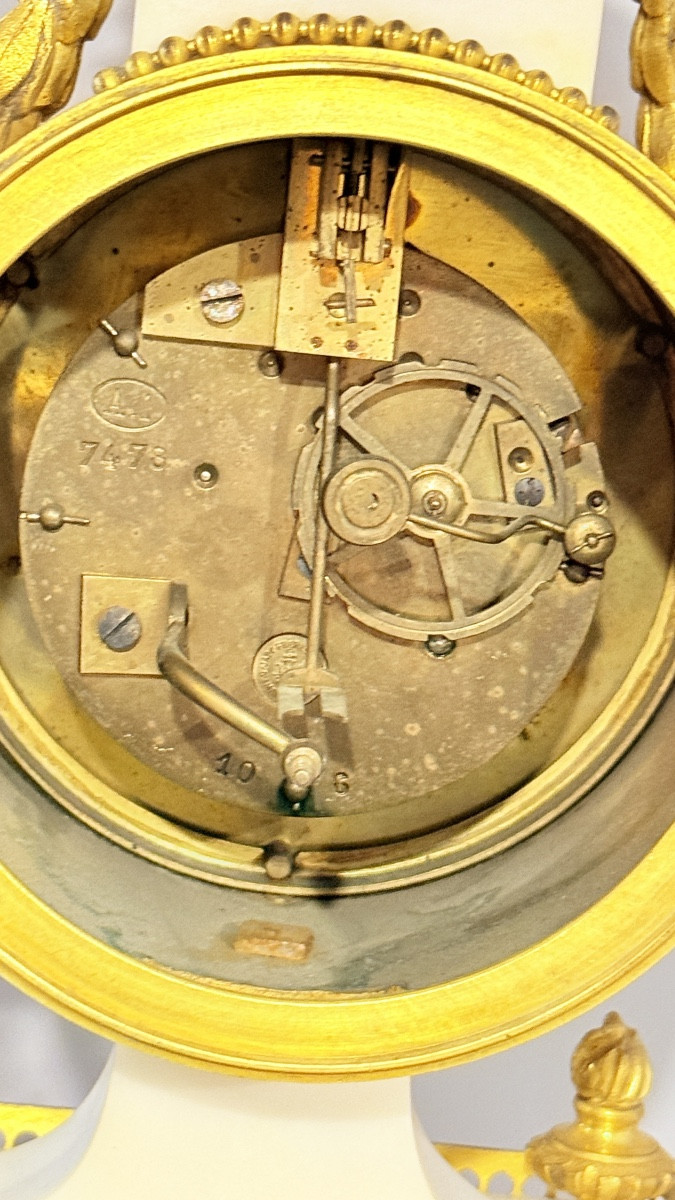 Pendule Louis XVI , en Bronze et Marbre Blanc , JAPY Frères -photo-4