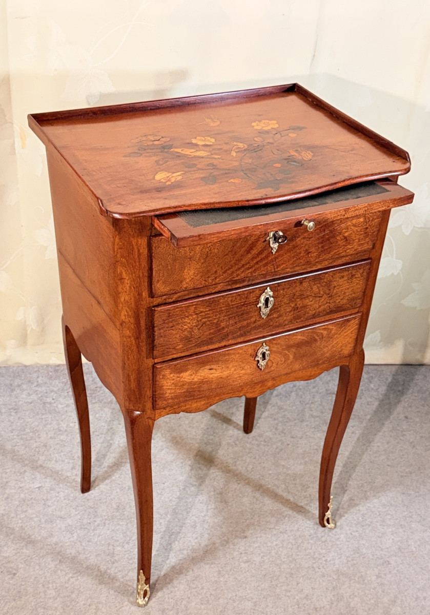 Chiffonnière Louis XV en Merisier , Époque XVIIIe Siècle 