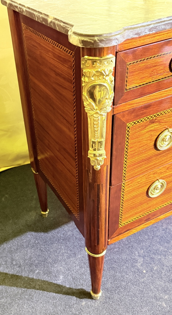 Louis XVI Commode, 18th Century -photo-7