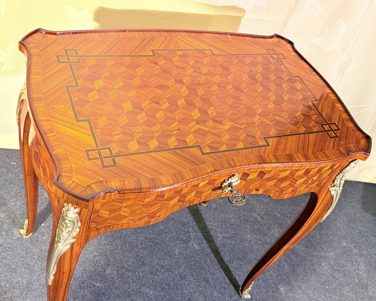 Table de Salon Louis XV , Époque XVIIIe Siècle -photo-3