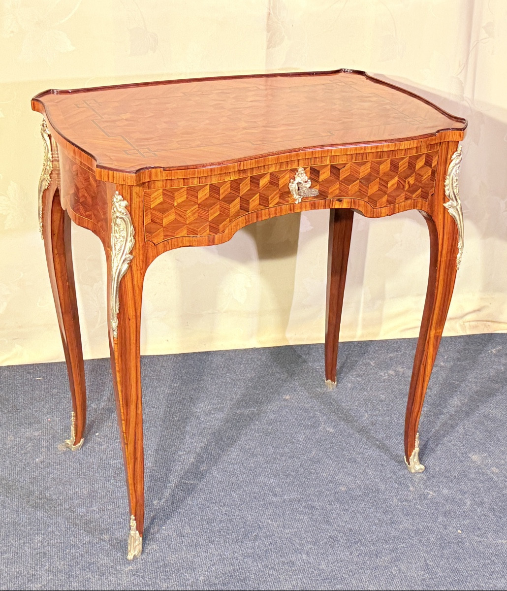 Table de Salon Louis XV , Époque XVIIIe Siècle 