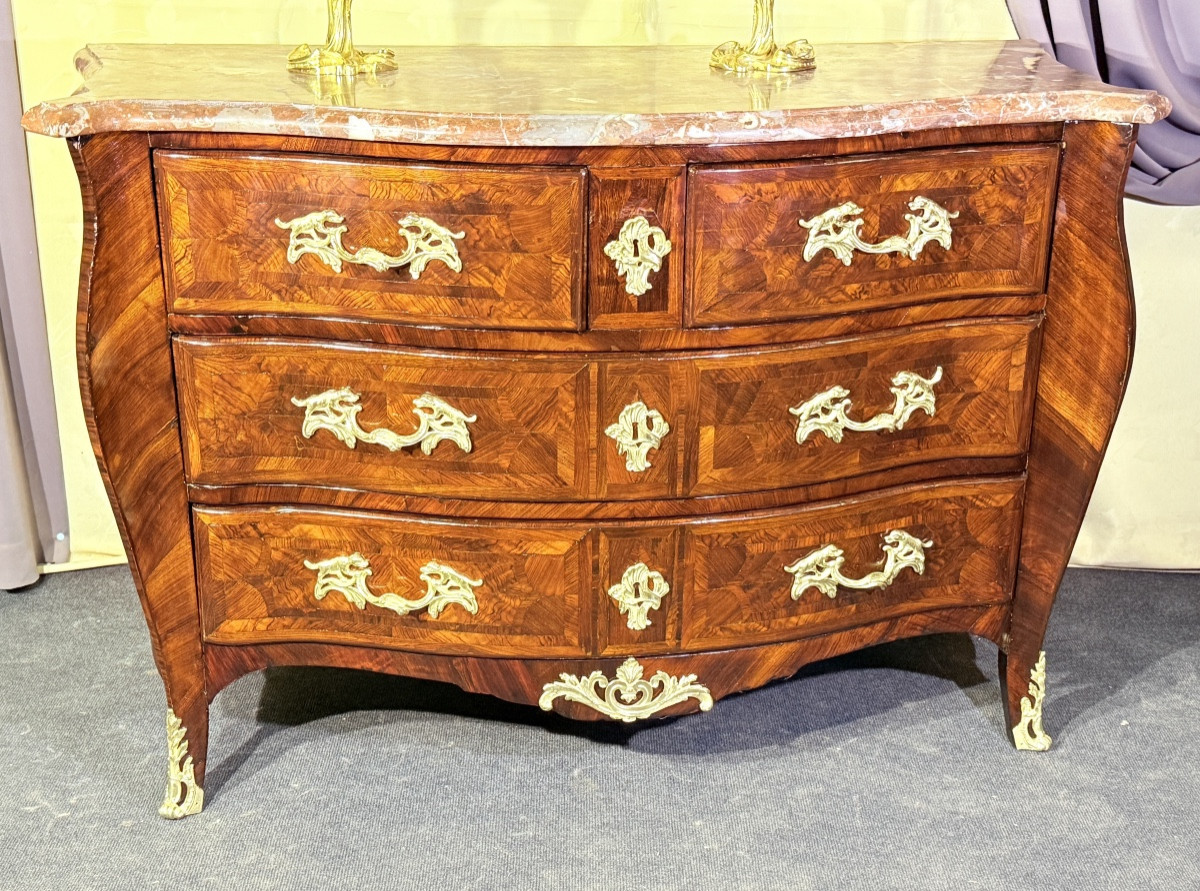 Louis XV Style Bombé Commode, 18th Century -photo-4