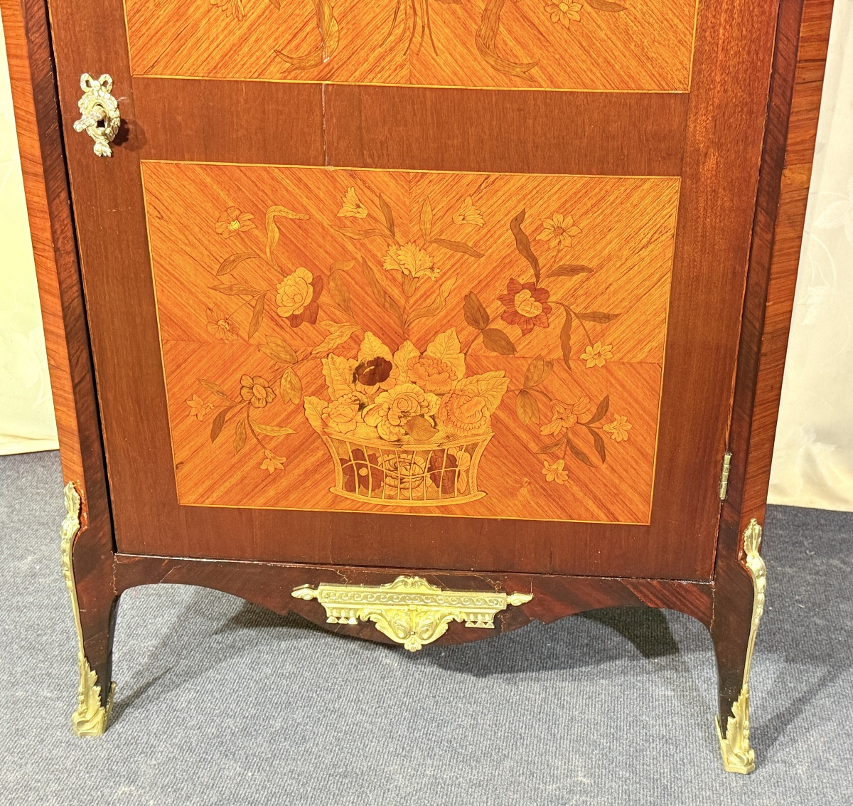 Meuble d’appui En Marqueterie Florale   , Époque XIXe Siècle -photo-2