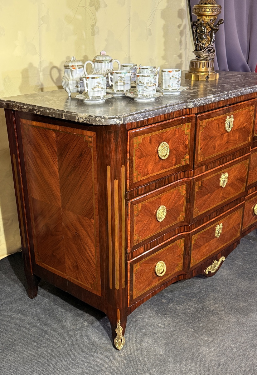 Transitional Chest Of Drawers. 18th Century-photo-2