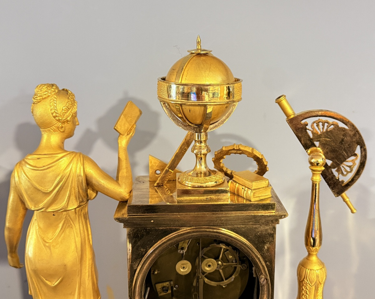 Pendule En Bronze Doré , Époque EMPIRE vers 1815 -photo-7