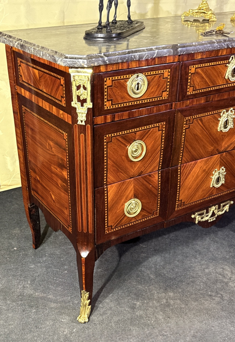 Transitional Marquetry Chest Of Drawers. 18th Century-photo-3