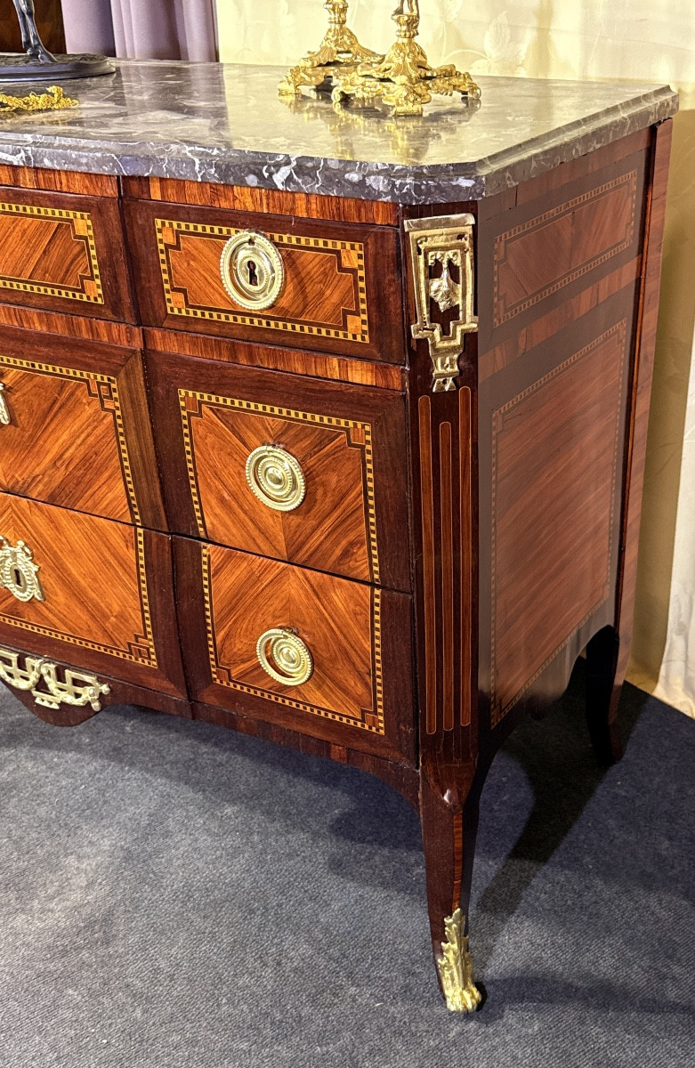 Transitional Marquetry Chest Of Drawers. 18th Century-photo-4