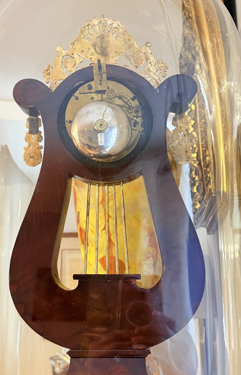 Grande Pendule LYRE  Charles X avec son Globe :  65 CM -photo-7