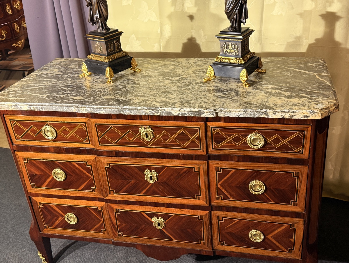 Central Chest Of Drawers Transition Period, 18th Century-photo-4