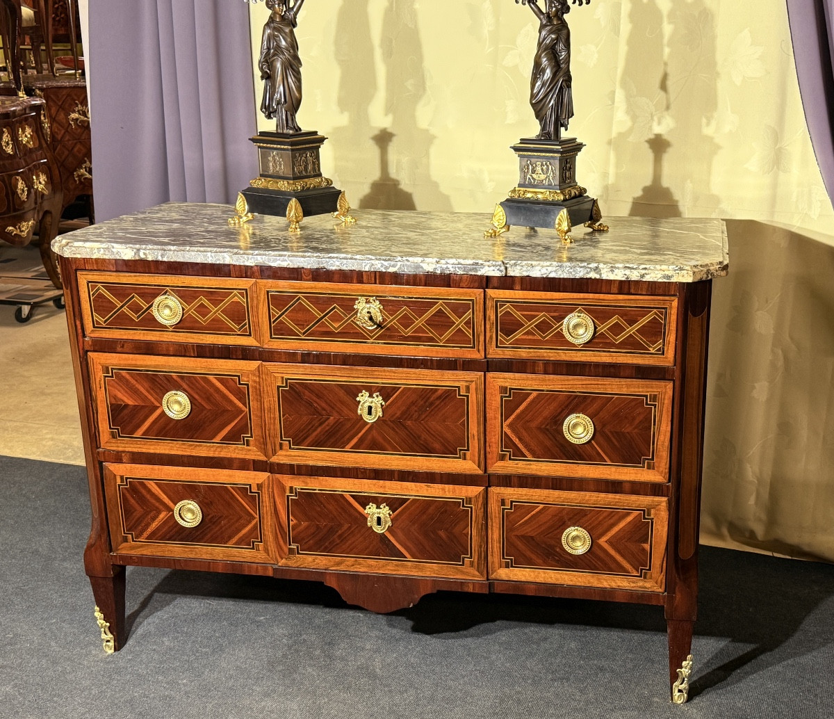 Central Chest Of Drawers Transition Period, 18th Century-photo-6