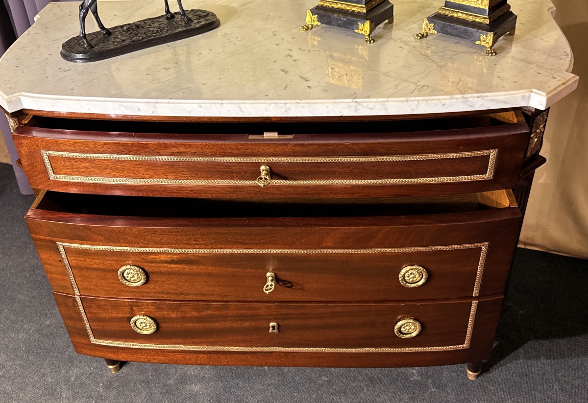 Commode Louis XVI d’après le modèle de J. F. LELEU -photo-3