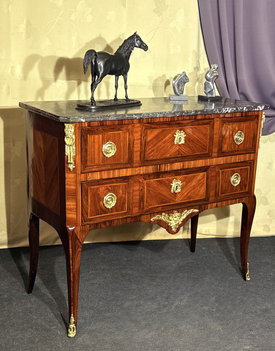 Commode Époque Transition , vers 1765-1775 , XVIIIe Siècle 