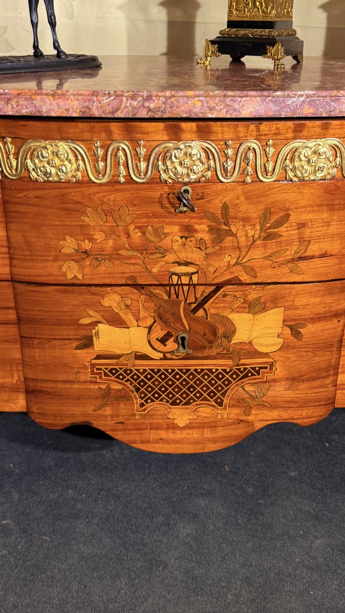 Commode Estampillée Pierre ROUSSEL , 18eme Siècle -photo-1