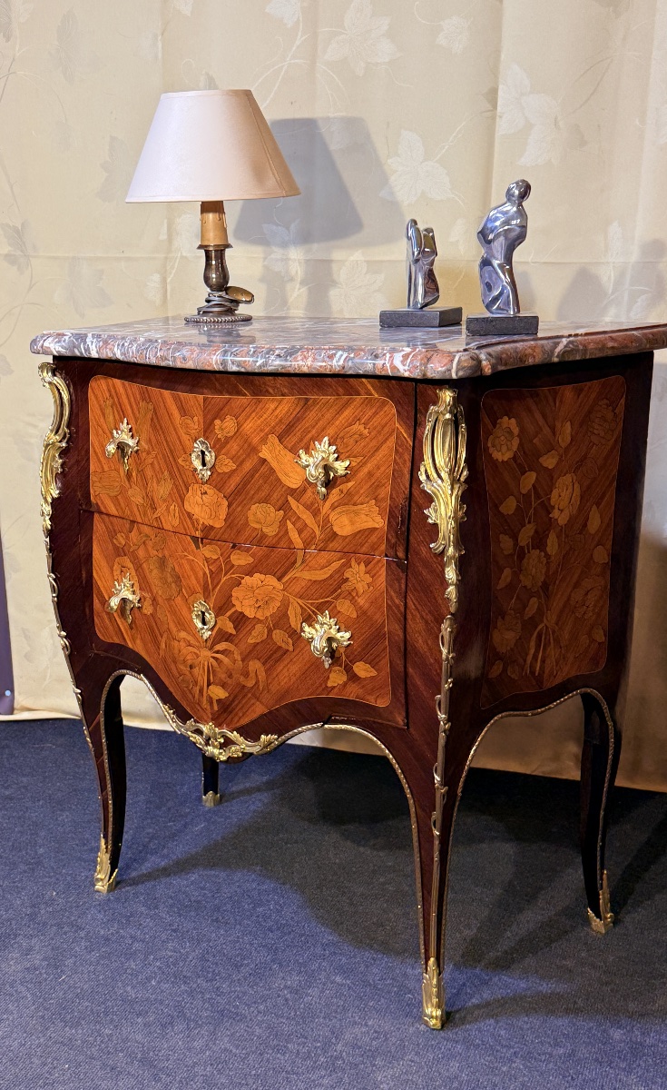 Commode Galbée , Estampillée J.C. ELLAUME, XVIIIe Siècle -photo-6