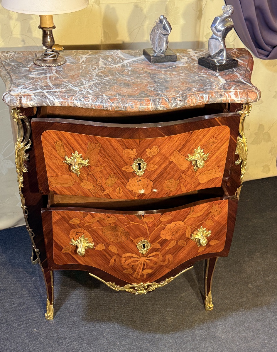 Commode Galbée , Estampillée J.C. ELLAUME, XVIIIe Siècle -photo-8