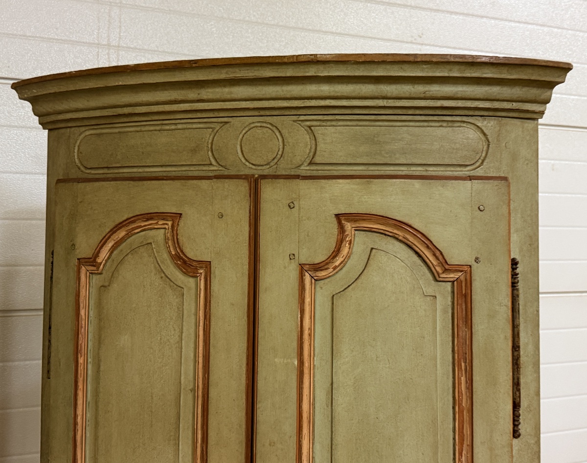 Pair Of Curved Louis XV Corner Pieces -photo-4