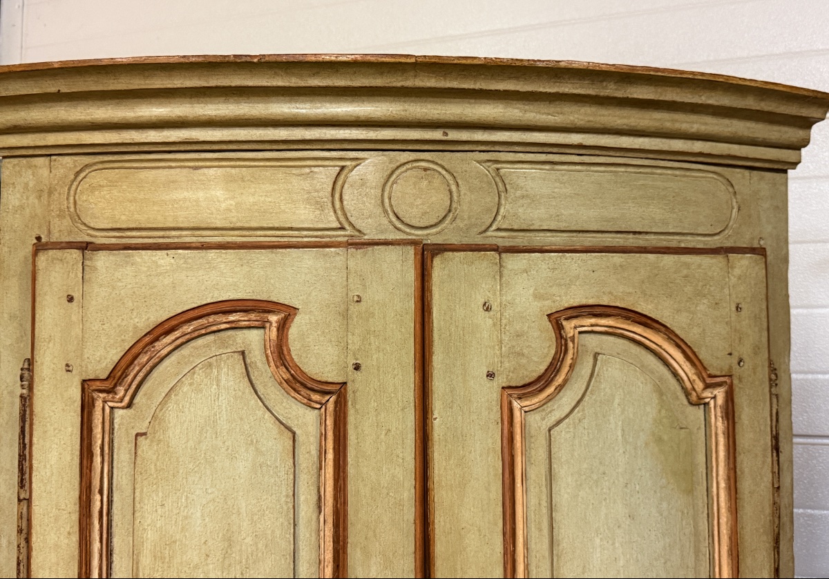 Pair Of Curved Louis XV Corner Pieces -photo-8