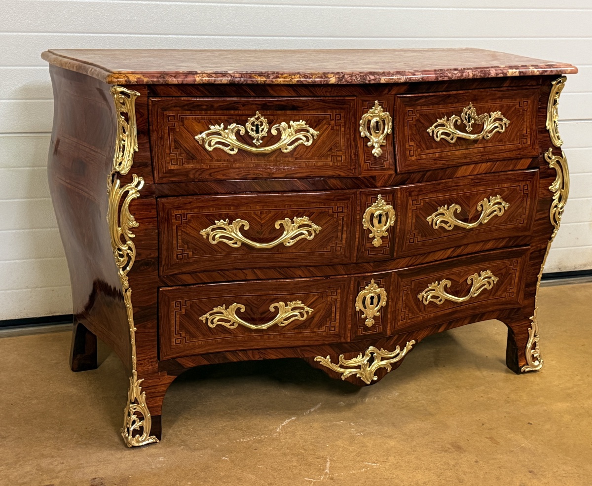 Commode Tombeau, Estampillée MONDON , XVIIIe Siècle 