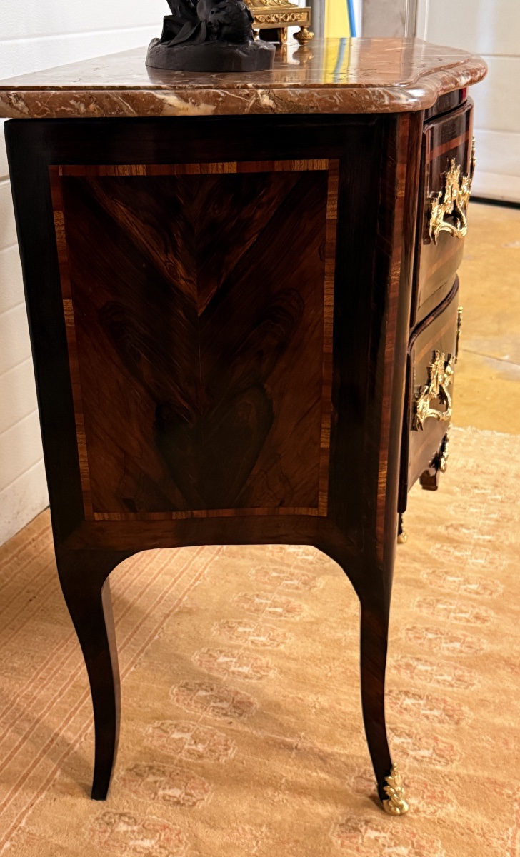Commode Louis XV , Estampillée J.F. LELEU, XVIIIe Siècle -photo-1