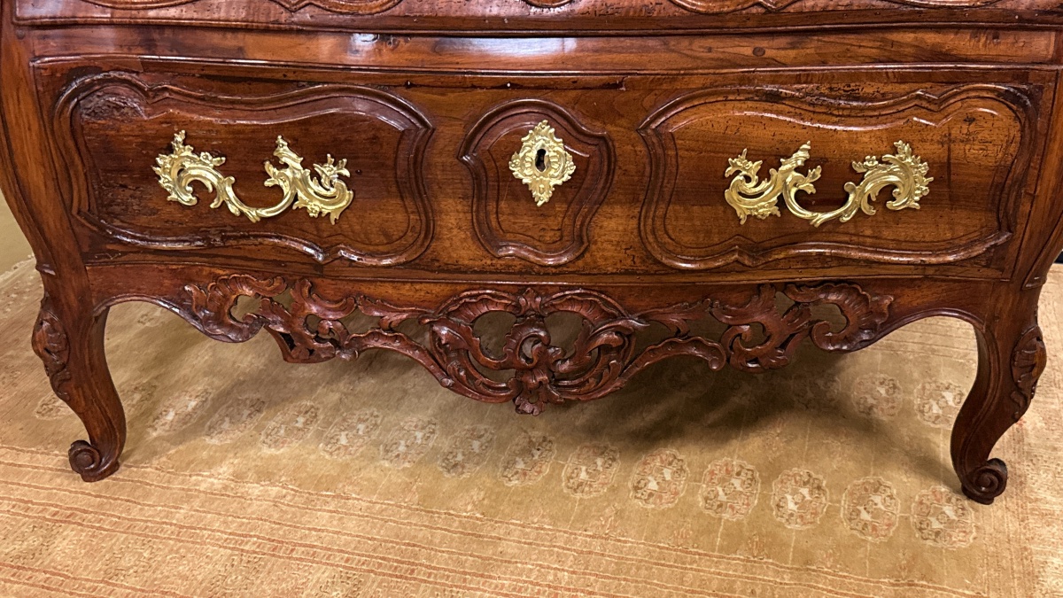 Commode Provençale Galbée , Estampillée D. BARIOL , XVIIIe siècle -photo-1