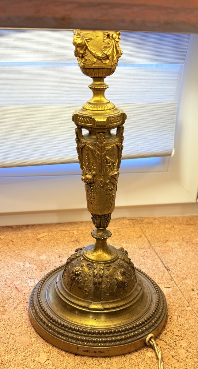 Bougeoir  en Bronze : Ferdinand BARBEDIENNE    57 CM 