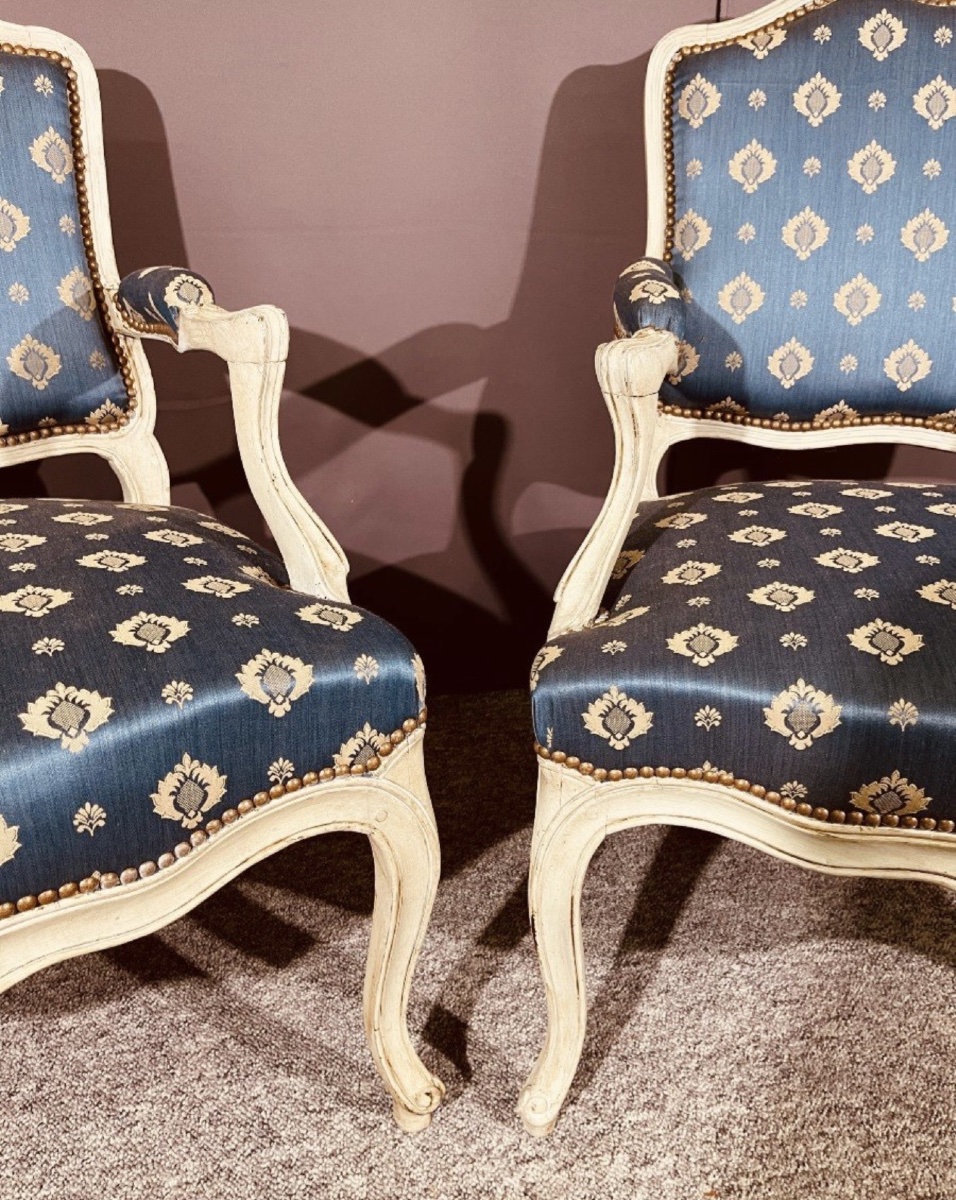 Paire de Fauteuils Louis XV , Époque XVIIIe Siècle -photo-4